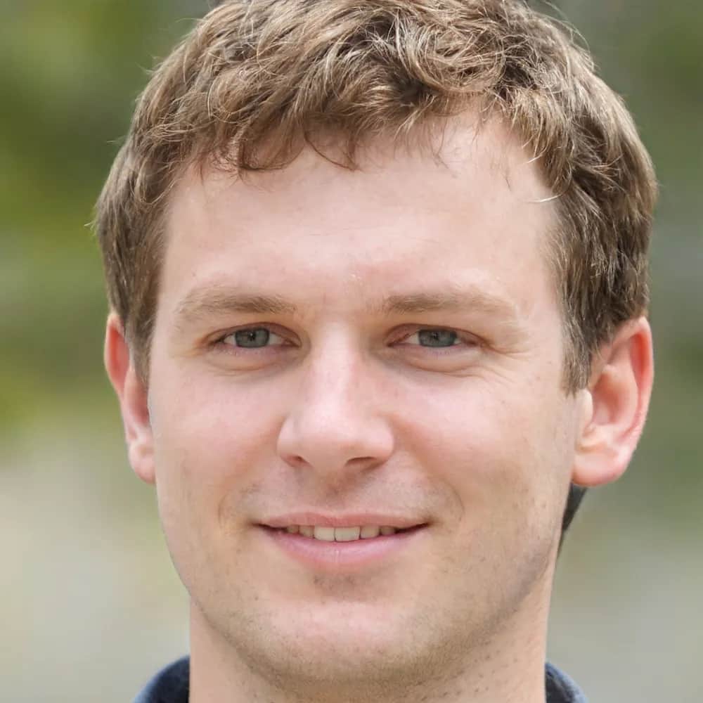 Autor Mikołaj Ostrowski