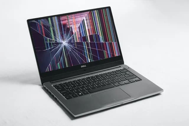 Ile kosztuje naprawa matrycy w monitorze? Sprawdź ceny i opcje naprawy Ile kosztuje naprawa matrycy w monitorze? Sprawdź ceny i opcje naprawy